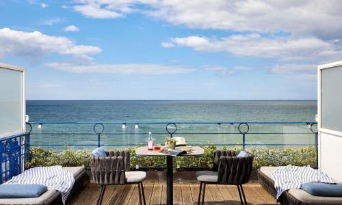 Le Grand Hôtel Cabourg - photo 2